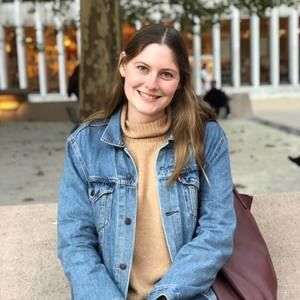 Meet your Posher, Emily